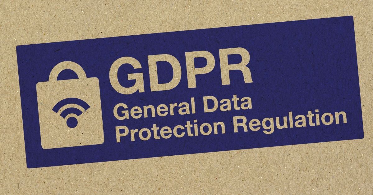 GDPR-logotyp med texten General Data Protection Regulation, viktigt för datahantering och webbutveckling